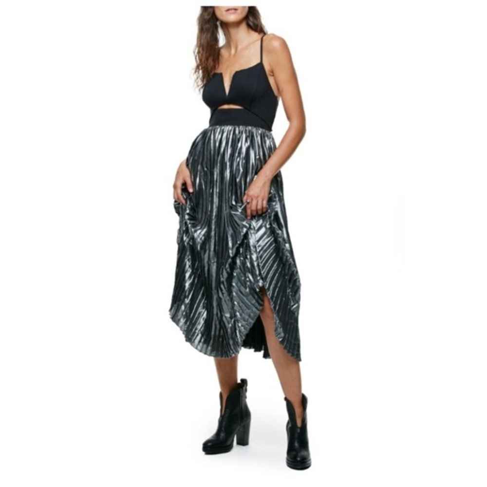 FREE PEOPLE Black Silver Piper Pleated Midi Dress Size Small